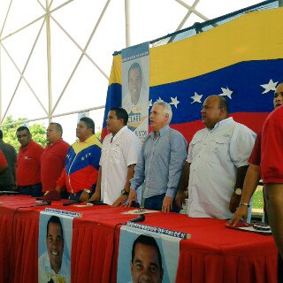 AlcaldeMauroa's tweet photo. Excelente Acto aqui en #Mauroa Con Nuestro Candidato a la Gobernación de Falcón @vclarkb Todo Nuestro Apoyo Camarada. #Venceremos https://t.co/XsOR4ySIjK