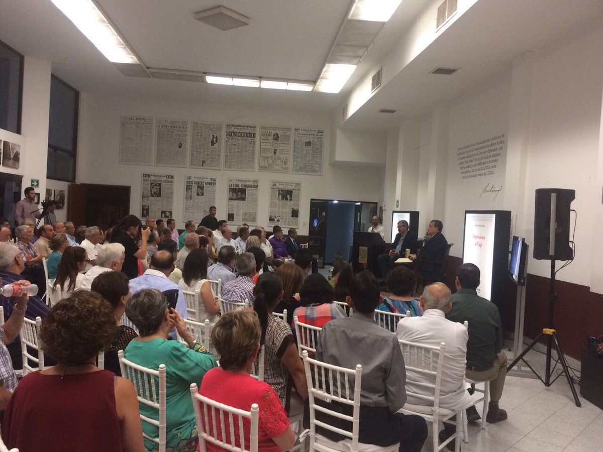 En la presentación de la reedición del libro "Impresiones de Viaje" de Antonio de Juamblez y Bracho <a href="/torreon/">El Siglo de Torreón</a> <a href="/Siglo_Nuevo/">Siglo Nuevo</a> #Torreón