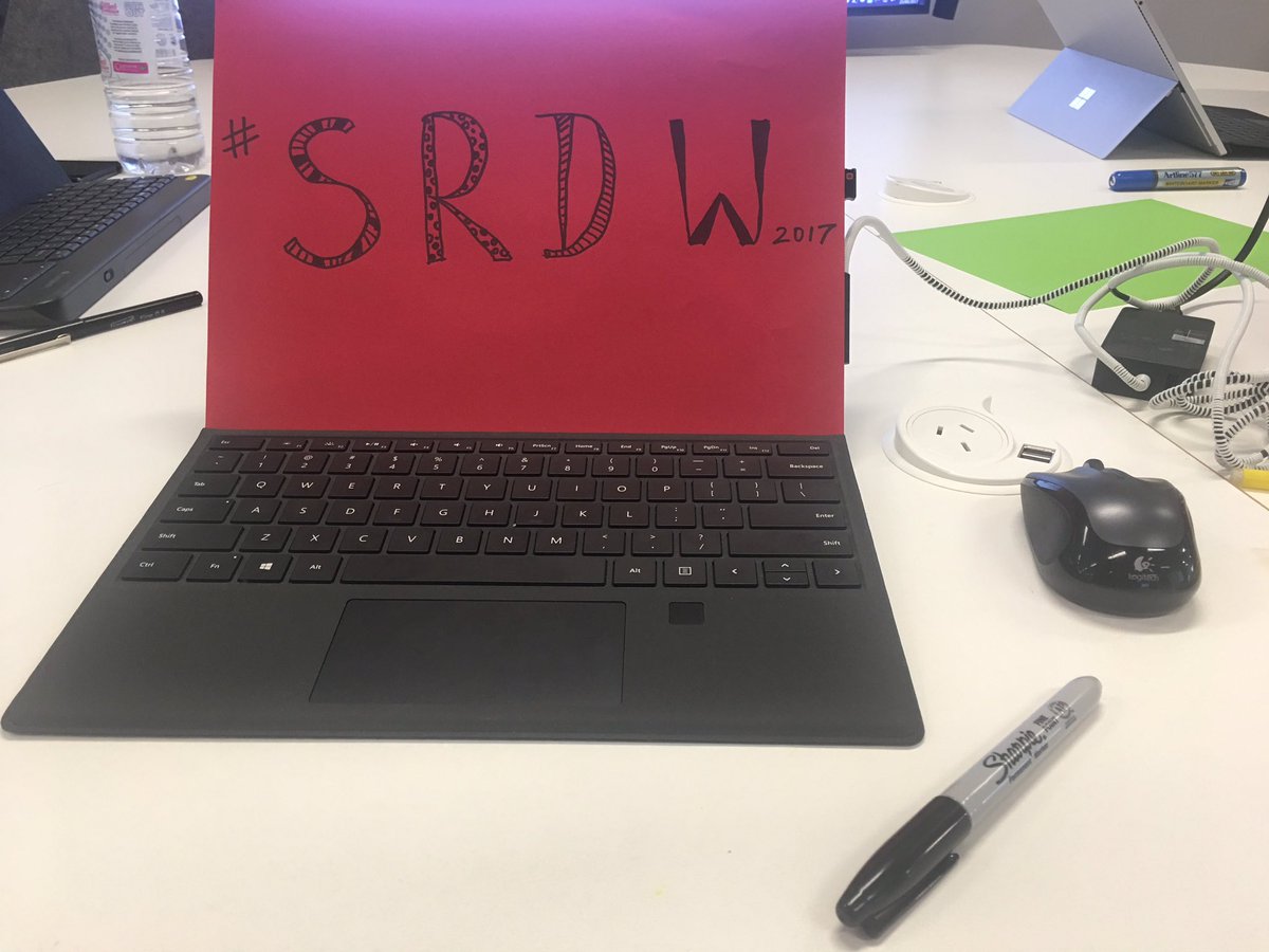 RyanTheKing8's tweet photo. To all of the #SRDW2017 :D everyone is so excited to start the class with drawing skill https://t.co/K2wgGmhbLf