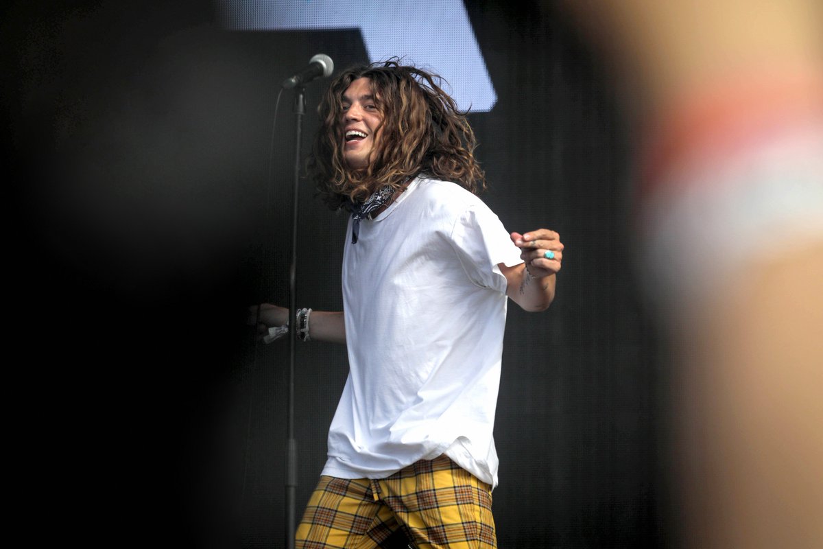 [2017 밸리록 사진 전시회 #05]
"사진, 음악을 사랑하다" by 안웅철 작가
설명과 함께 보기 : facebook.com/valleyrockfest…