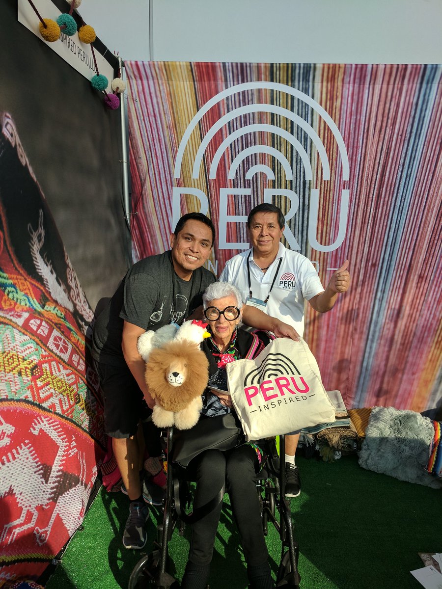Inspired_Peru's tweet photo. @IrisApfel thank for your support to our community of Peruvian artisans. #Peru #inspiredperu #handmade #NYnow #peruinspired https://t.co/plKfvWZgkO