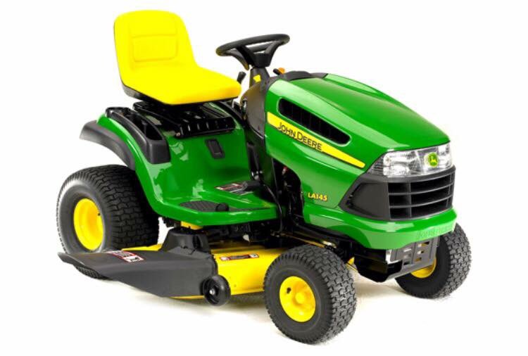 NickySwirla's tweet photo. Keep your eyes open for this Jon Deere stolen out of my Son's driveway earlier today in Mt Albert #120hrsonit #la145 #22hp #48"deck https://t.co/VPHjMFAMfF