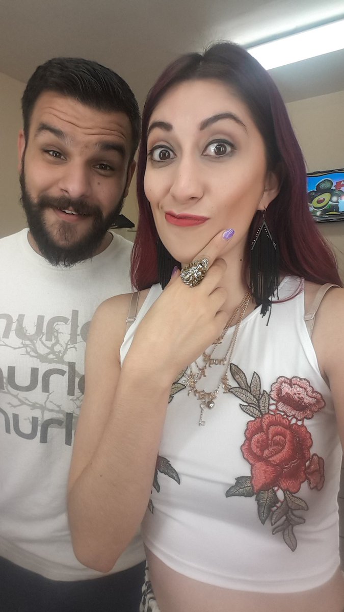 LagueraMariana's tweet photo. Hoy en #CtrlGamer tenemos de invitado a @AngelGarmont 
No se lo pierdan desde #ROKU !!!! https://t.co/dF5hE0k5nw