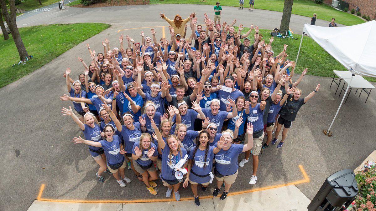 BethelRoyals's tweet photo. So excited to welcome the new students this week! 🙌 #buwweek #washed https://t.co/cNK8NzAKf2