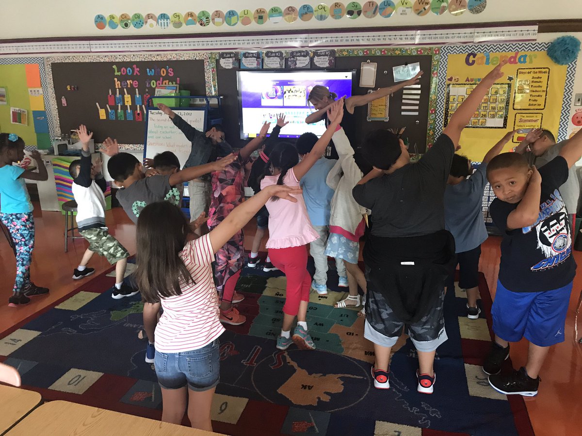 MrsAlongiTeach's tweet photo. Burying our "I can'ts" away and turning them into I CANs! Along with a GoNoodle brain break ! #successfulfirstday 2CHMA @kellychapteach https://t.co/3rrlZaCWI0