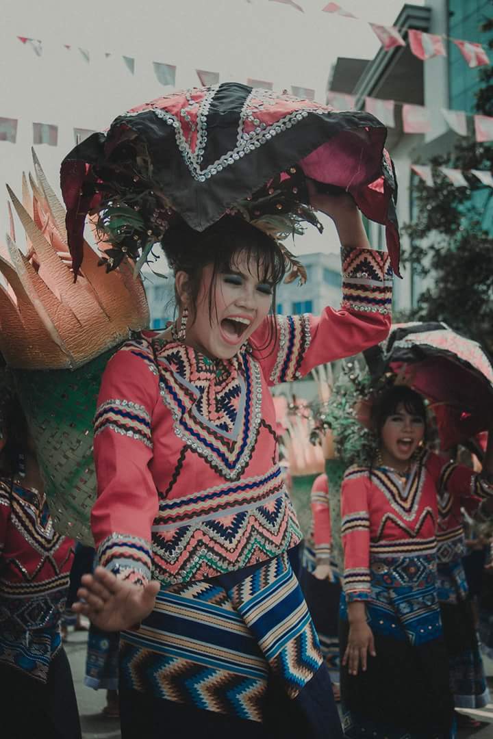 Deeminandang's tweet image. Indak Indak sa Kadalanan 2017! 

#Kadayawan2017
#Lifeishere