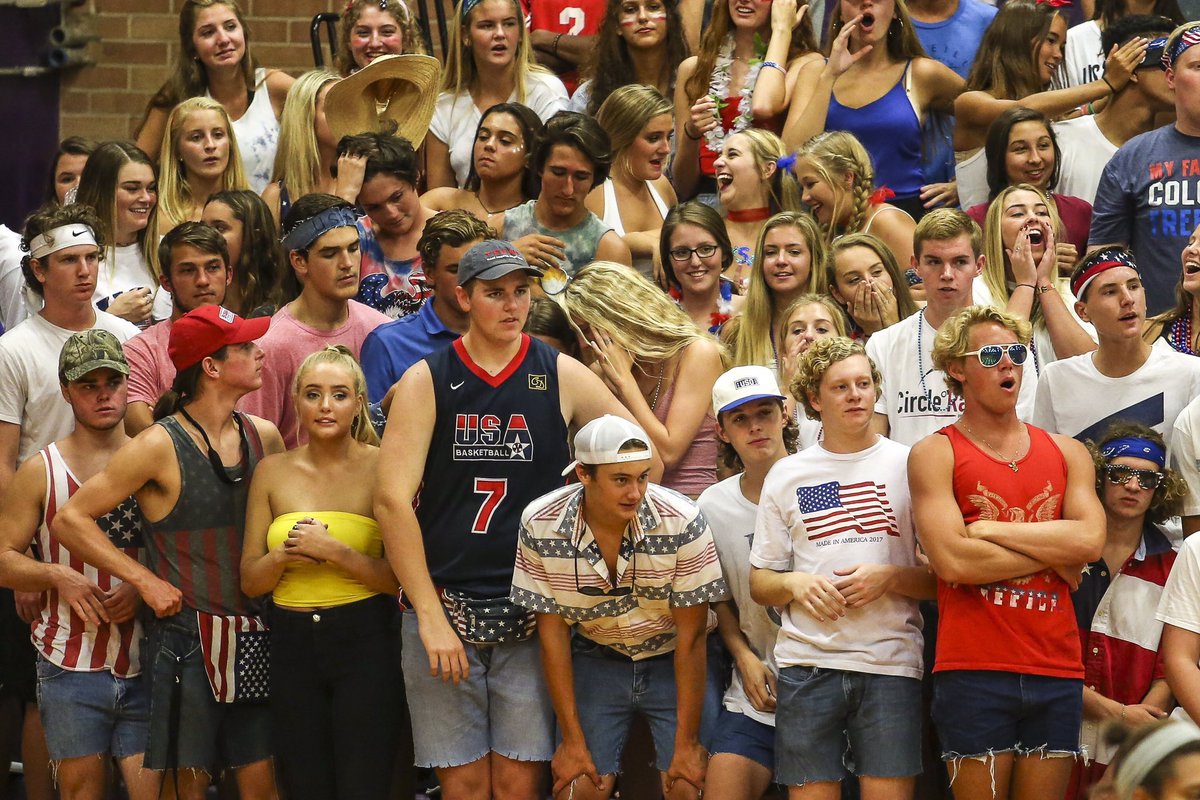 FHSvball1's tweet photo. Thank you @SectionBeachrat for the HUGE support, we have a long season ahead. TREMENDOUS job tonight - #7thWoman shirts arrive soon. https://t.co/VYIlMtCwWI