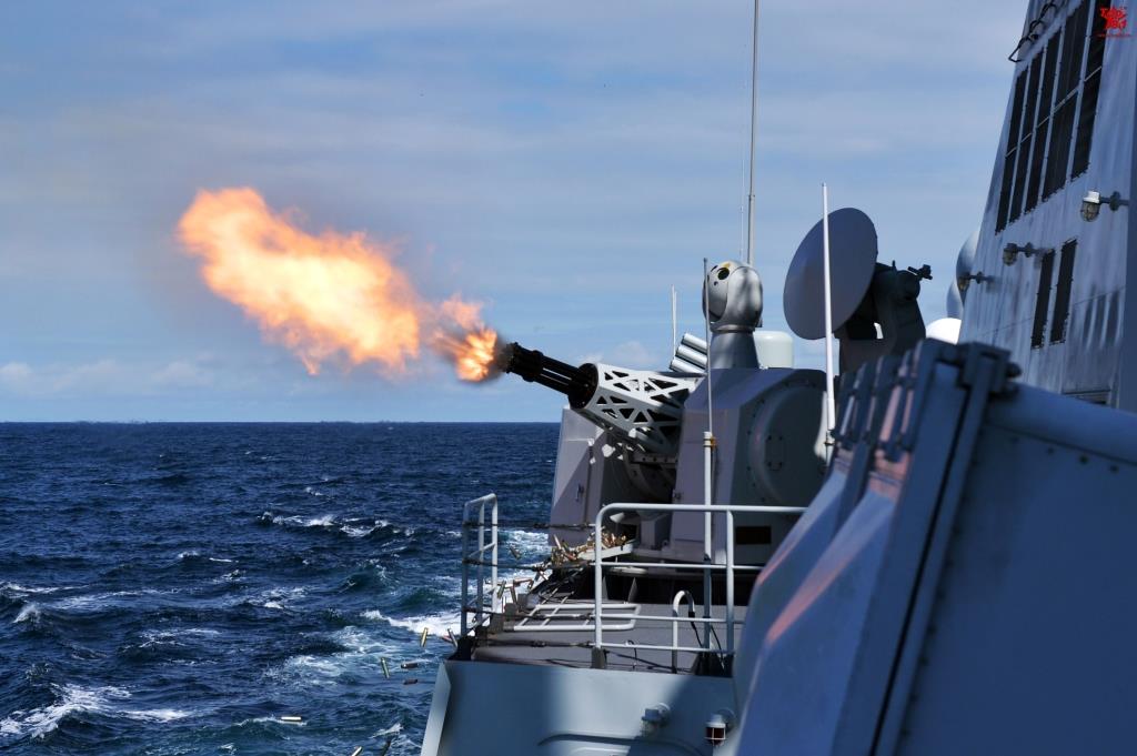 rajfortyseven's tweet photo. #China #PLAN #Type54A #Handan #579 fires #30mm #HPJ11 #CIWS livefire sea2shore ex🤔Where are empty carts in 2nd pic?
https://t.co/TsaOwysqse https://t.co/7cfHQXpxc2