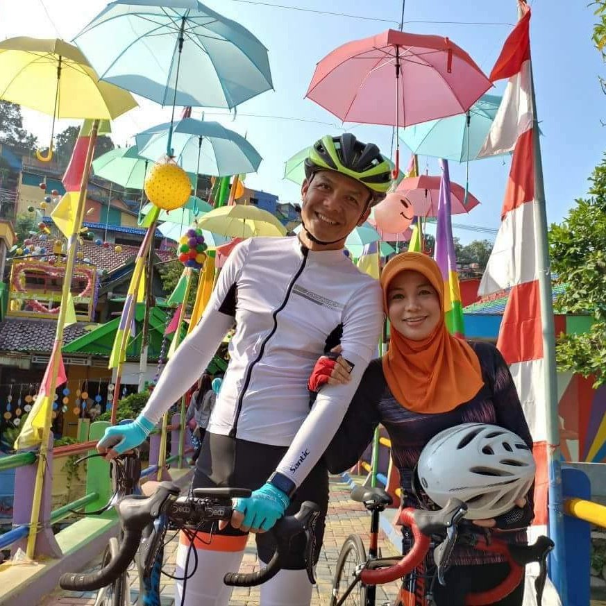 ganjarpranowo's tweet photo. @bara_wardana ayo gowes https://t.co/hnvjYCqkKi
