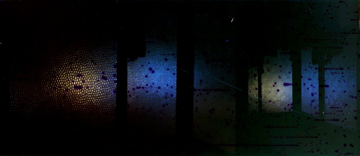 TerenceZeferino's tweet photo. #filmsoup #sopadefilme #35mm #halfframe #meioquadro #tríptico #olympuspen #olympuspeneed #eed #superia #x-tra #v370 #film #analógico https://t.co/dUBcakuyzO