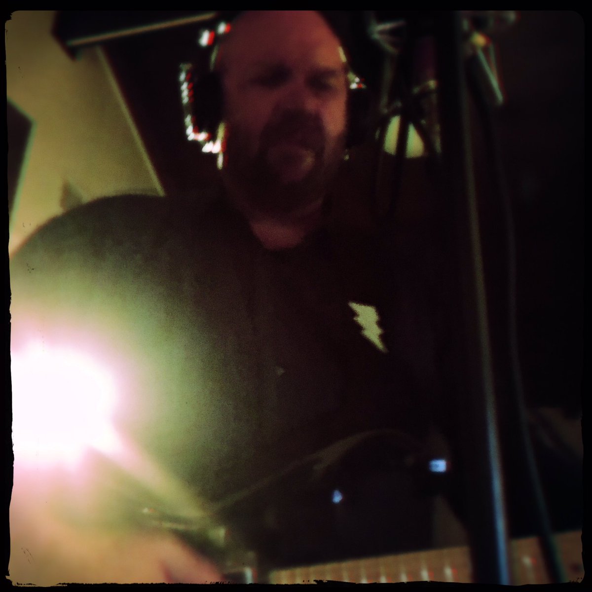 themoscowrules's tweet photo. Tracking a new #averagejoecrane song. This is happening now. https://t.co/zxAHQbQean