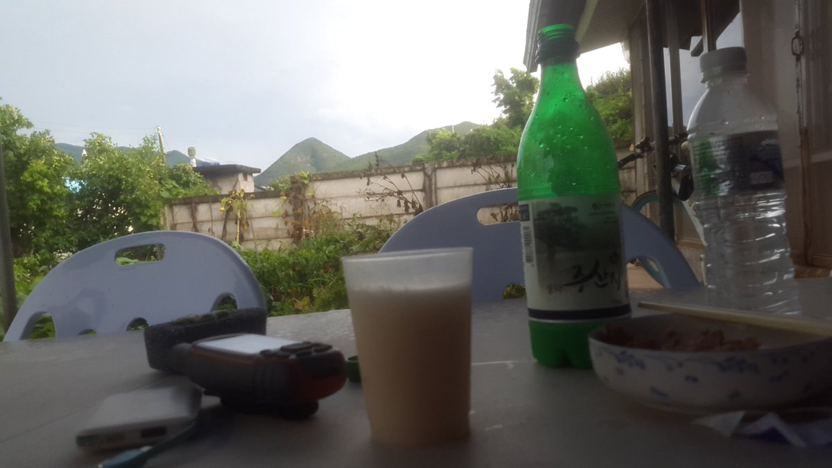 newjjun's tweet image. 악걸리 혼술 재미 쏠쏠^~