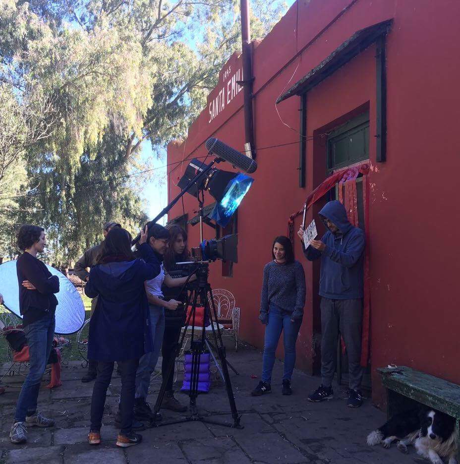 #rodajes 
Se filma en #Rauch el próximo cortometraje de Nele Wohlatz. 

<a href="/Filmcen2017/">Filmcen</a>