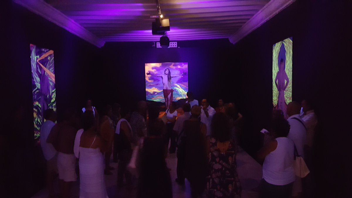 Hoy a las 22:00h tendremos el concierto en directo de Fernando Lobo dentro de las Noches abiertas del ECCO.+info en: eccocadiz.com