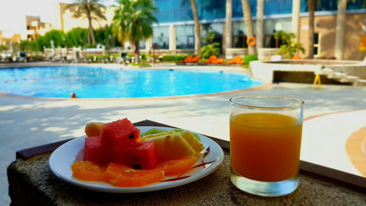 EliteResortSpa1's tweet image. It's MidWeek Bahrain, what's the plan? 🥝🍹#EliteResortAndSpa #WithYouInMind #wheninresort #wheninbahrain🇧🇭 #bahrainoursyours #bahraintourism
