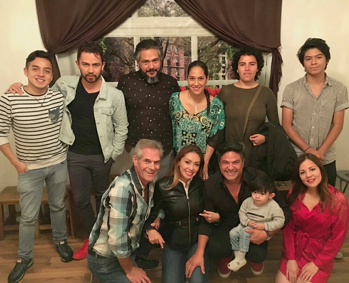 obravasavolver's tweet photo. Tercer fin de semana de "VAS A VOLVER" en @teatroencorto @fersarfati @soledad_esponda #vasavolver #teatroencorto #teatro #amor #celos https://t.co/XwzA28vJKD