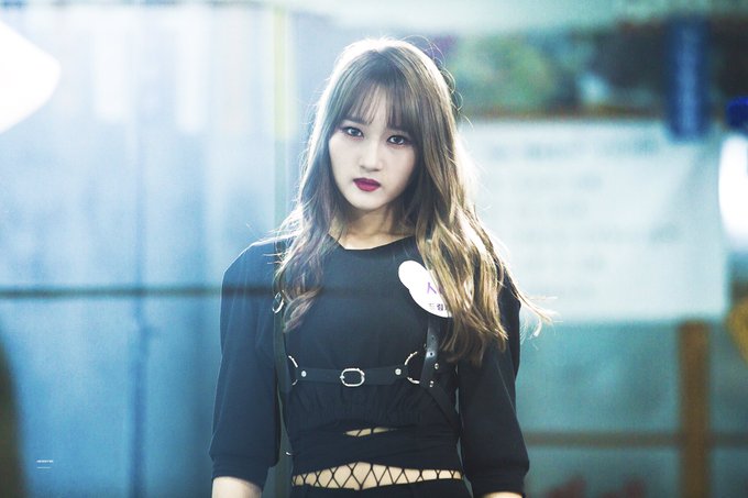 DH5IRmdUMAAi-PL.jpg:small