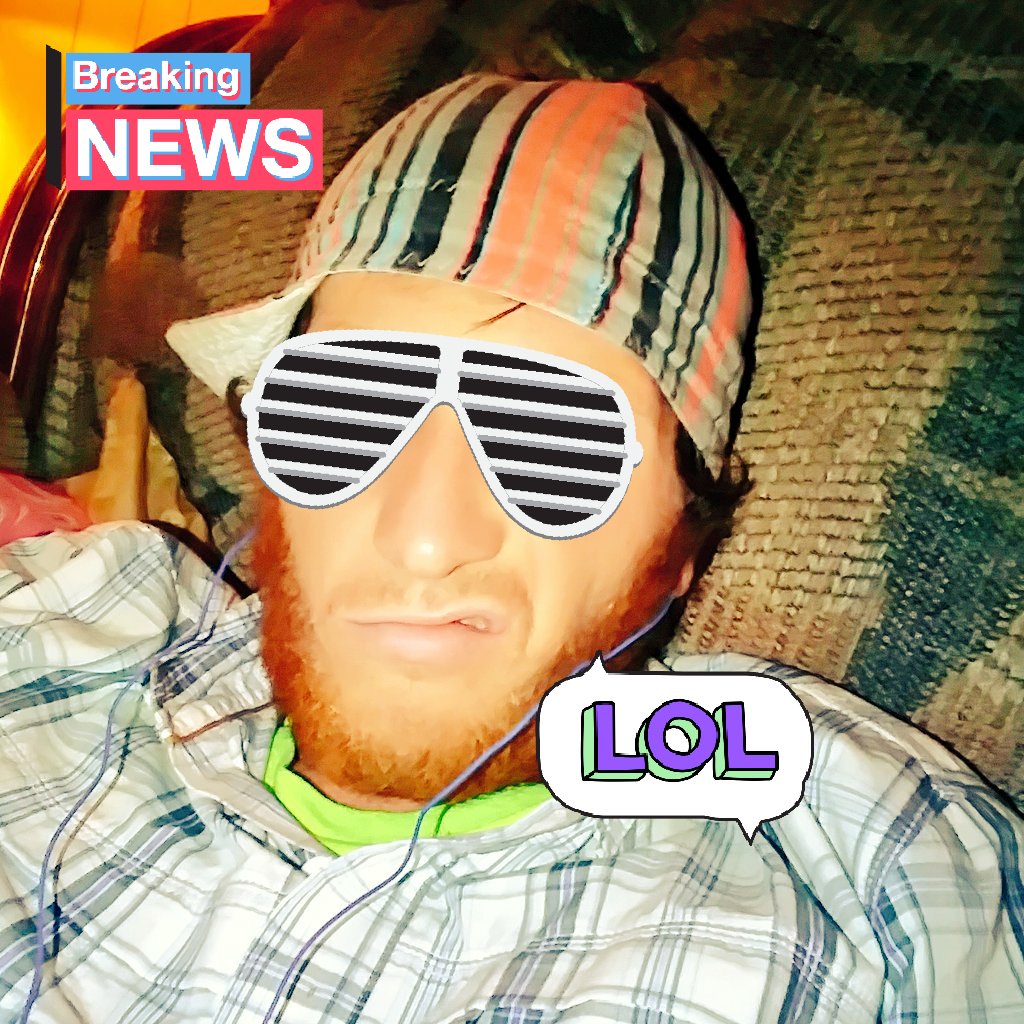 BradyLink1's tweet photo. Chilling like a villain hah https://t.co/EJJNF6zC27
