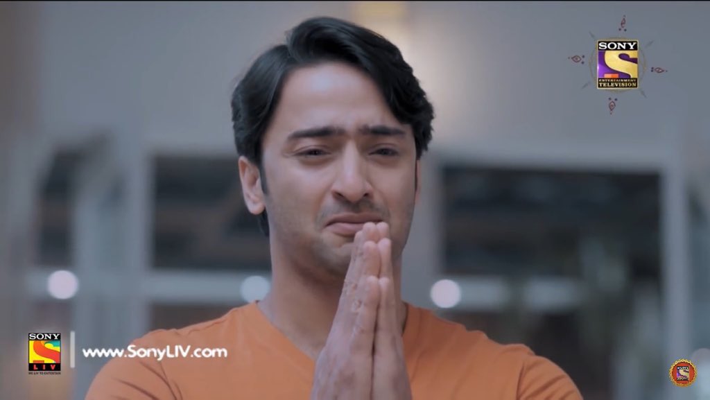 krpkabian26's tweet photo. Please theres still tym😭😭😭 #DontENDKRPKAB #NoKRPKABNoSonyTV @MamtaYPatnaik @YashAPatnaik @001Danish @NPS59 @SonyTV https://t.co/TTjCaS03eI