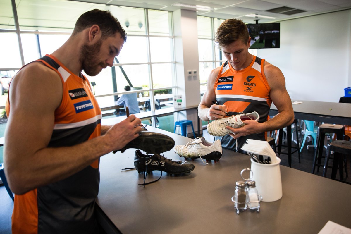 GWS GIANTS tweet media