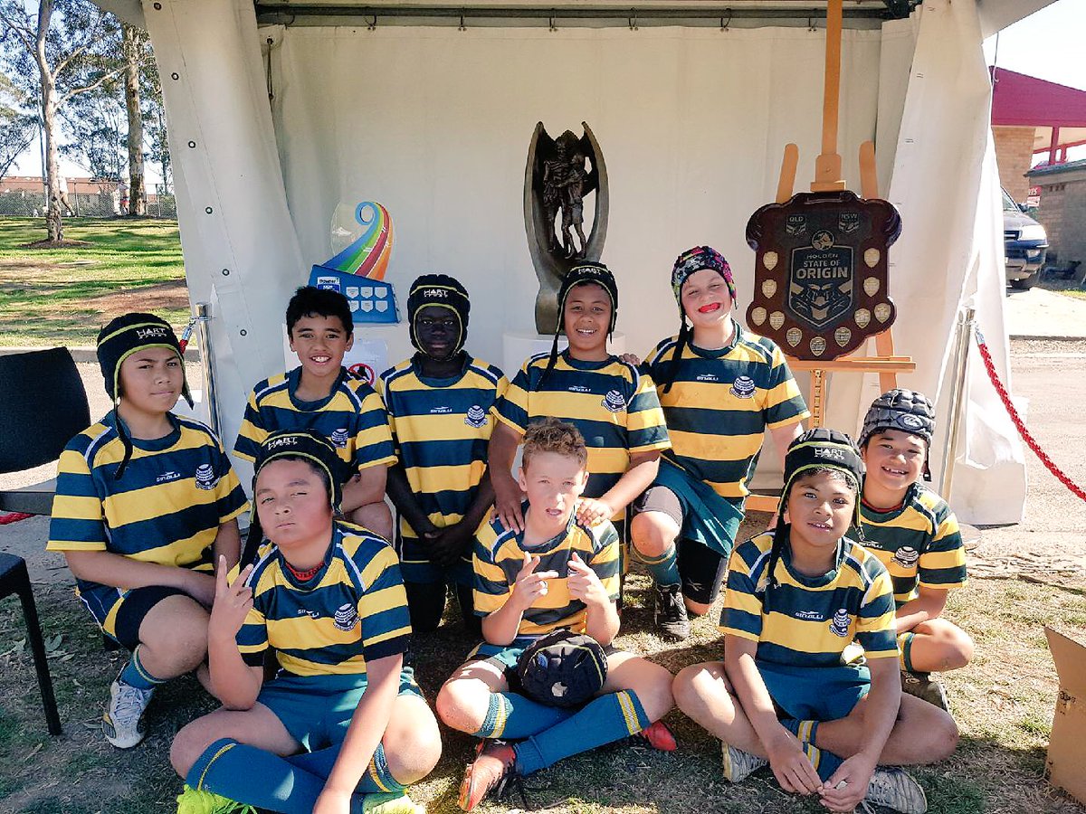 shhhhaneyD's tweet photo. Proud of these boys! Made it 2 the QF of NRL state tournament! Even impressed the Big Marn!#teamworkmakesthedreamwork @BlairmountPS https://t.co/TLHQi4qir2
