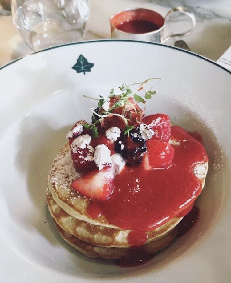 Pancakes for breakfast? Why not! #breakfastclub #chelsea #kingsroad #treatyoself p