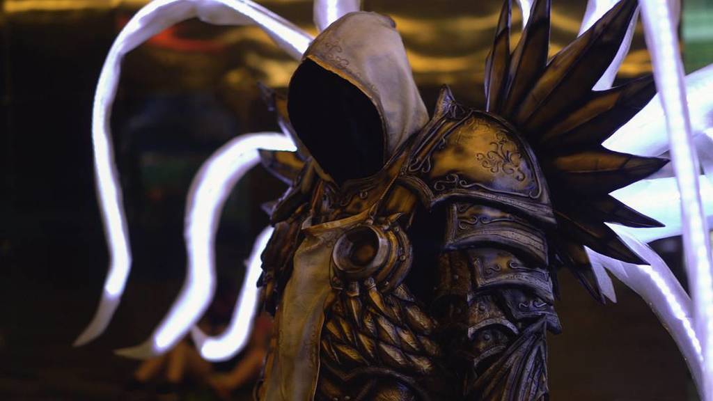 SheepCosTV's tweet photo. Screen grab with @failena_cosplay from our #Otakuthon Cosplay Video .
.
.
#tyrael #cosplay #diablo2 #diablo3 #blizzard https://t.co/GOGeVZF46M