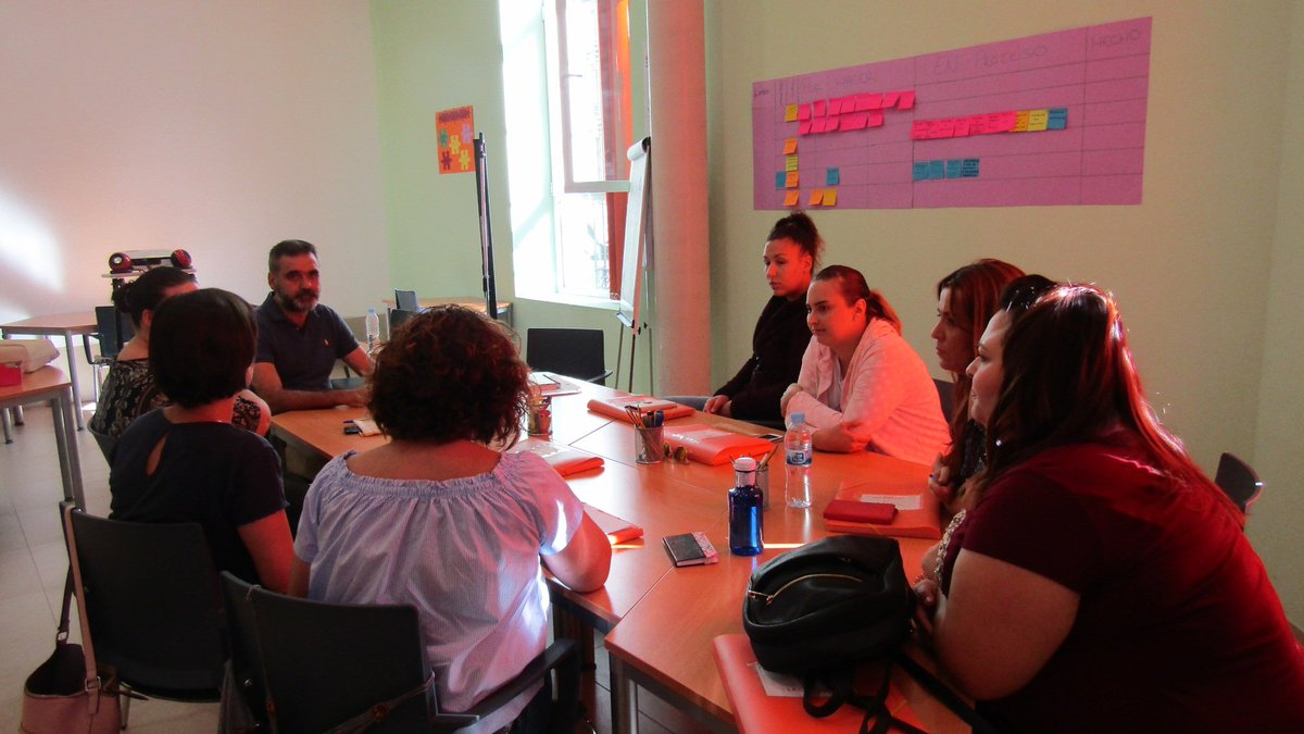 @JavierGómez, responsable de la UPE del Ayuntamiento de La Carolina, nos informa de los recursos que disponemos #nomasparo #objetivoempleo