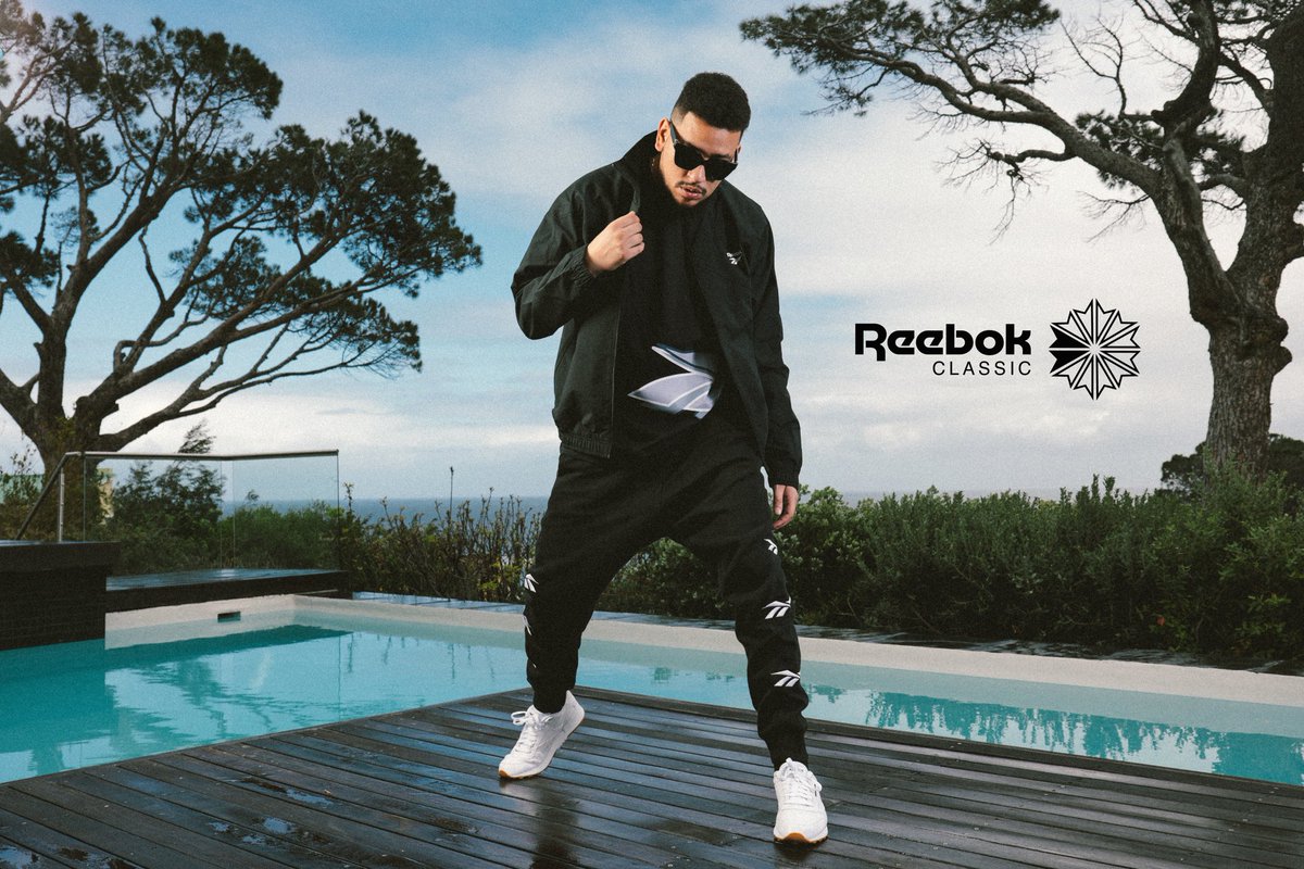 ChristopherMO__'s tweet photo. Congrats @akaworldwide on your SEVEN FIGURE DEAL with Reebok!!! 👏👏👏🔝💯🔥 #AKAxReebok #AKAClassics #ForeverClassics https://t.co/Bln5tWlo6V