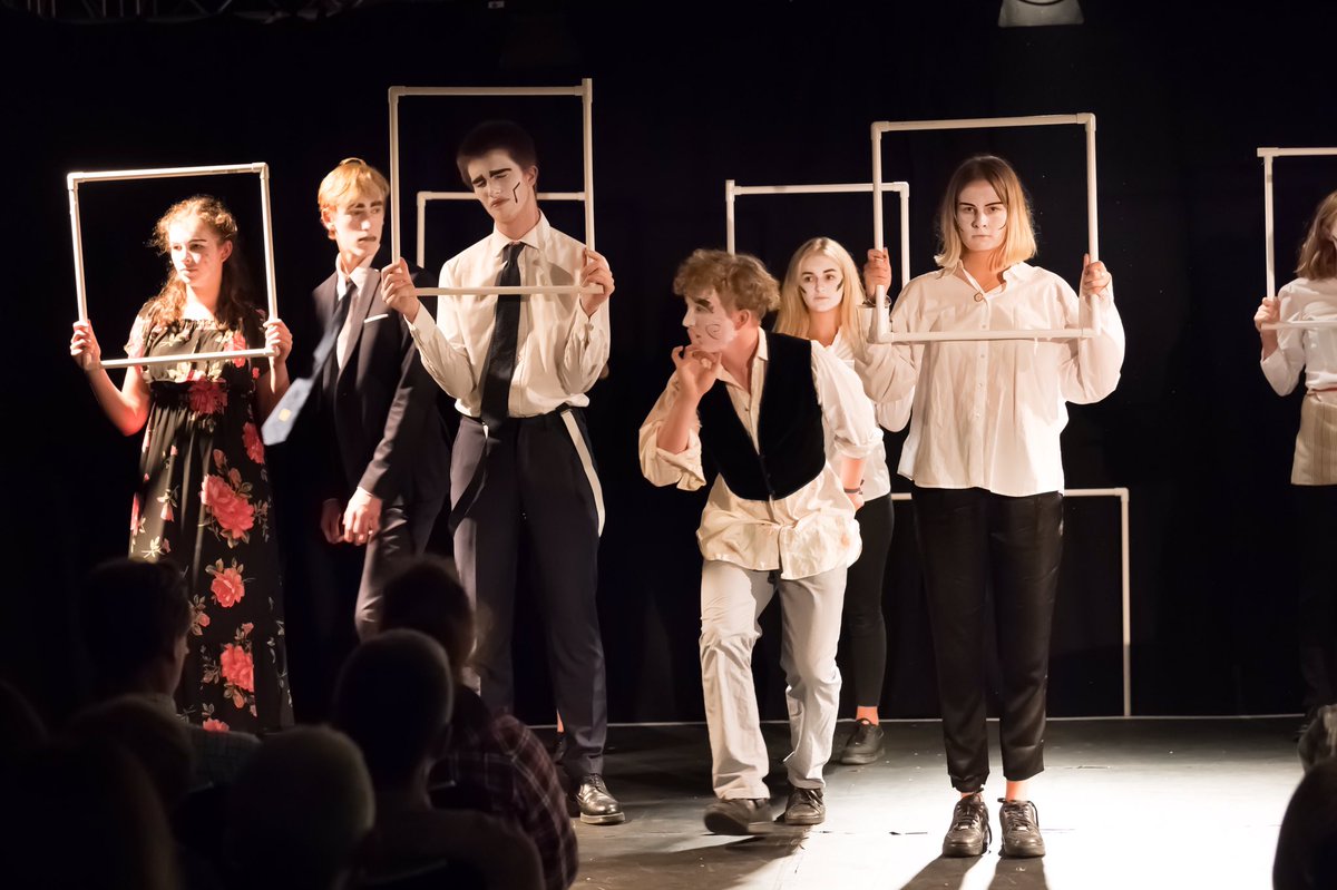 WellyFringe's tweet photo. Is he a criminal, or is he wrongly accused? You decide!
Come to see The Trial being performed at theSpace on the mile @ 9:50pm! https://t.co/vvZutGnEKY