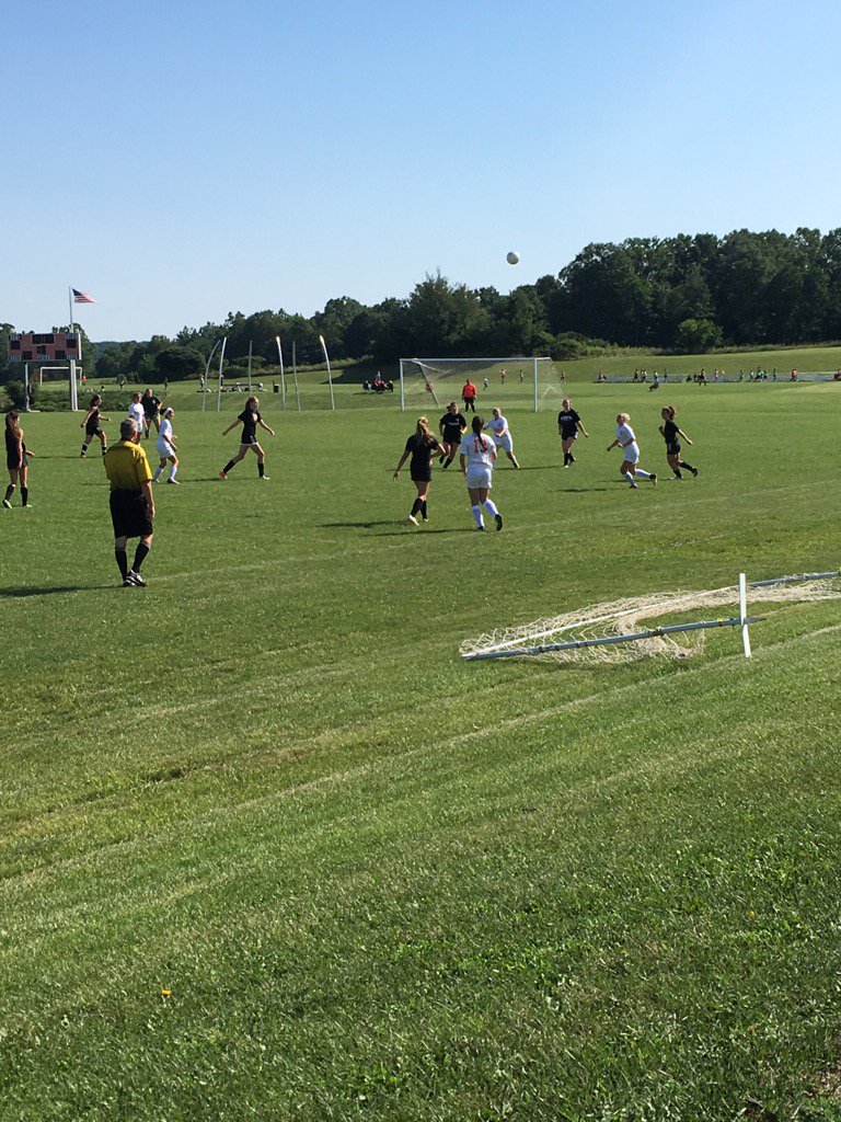 mcarls's tweet image. Here we go! Good luck @ScottSchneid &amp;amp; @GenValleyNews Girls soccer scrimmaging @KeshMSHS #GoGVCS