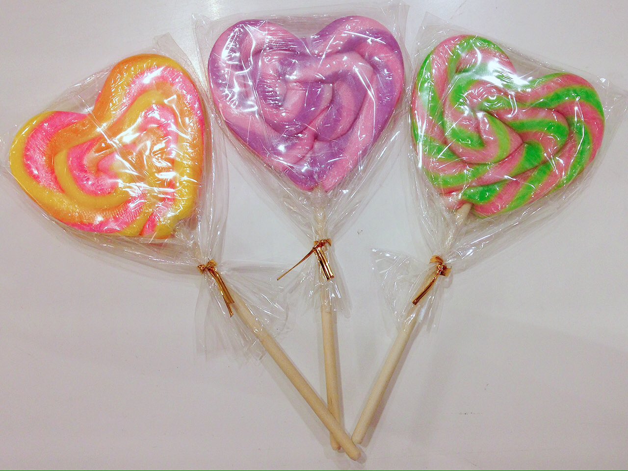 Candy A Go Go 原宿店 Al Twitter ハート型 ロリポップキャンディは今どき女子の必需品 プリクラにも写メにも映えno 1 勿論キャンディーアゴーゴーオリジナルですよ Candyagogo Harajuku 竹下通り Cagg ロリポップキャンディ T Co Olffuihdax Candy A Go Go 原宿店 Al Twitter ハート型 ロリポップキャンディは今どき女子の必需品 プリクラにも写メにも映えno 1 勿論キャンディーアゴーゴーオリジナルですよ Candyagogo Harajuku 竹下通り Cagg ロリポップキャンディ T Co Olffuihdax