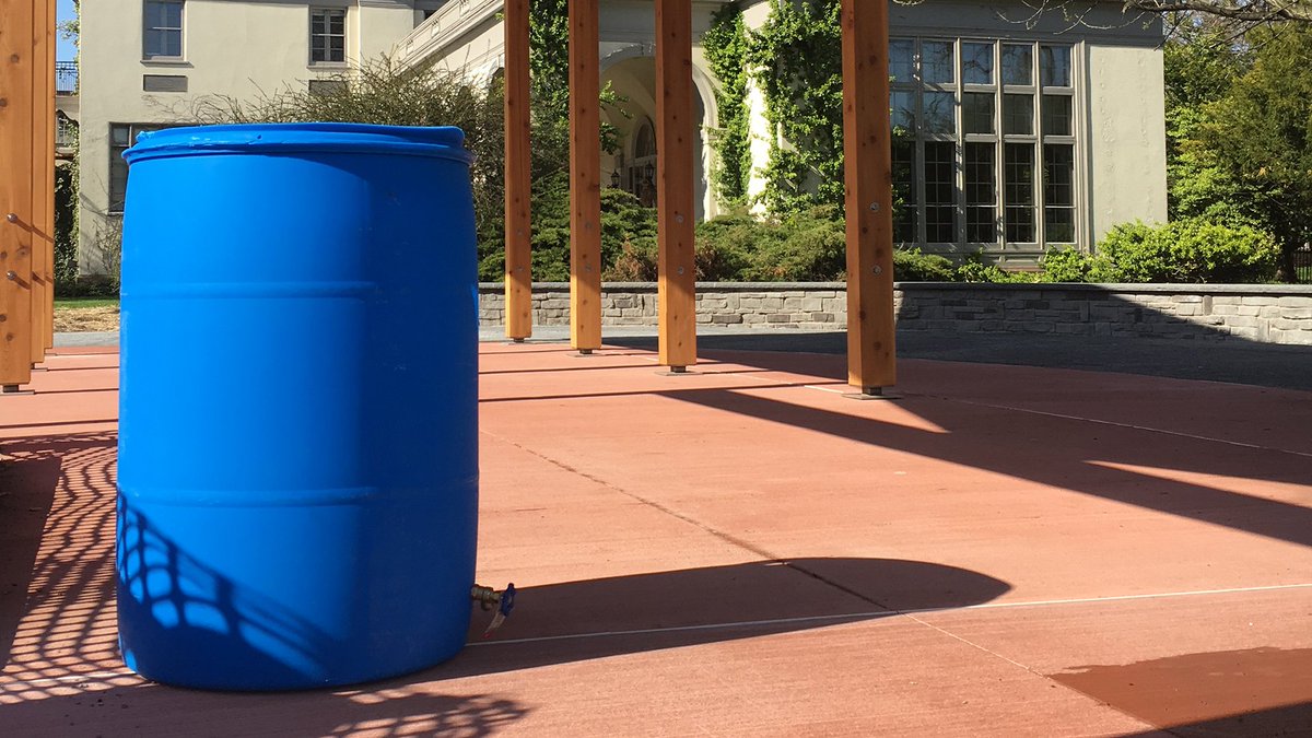 rocRMSC's tweet photo. Save money and the environment—make your own rain barrel! Next workshop on Sept. 2: https://t.co/Qvaxo0c6KY #RMSCgreen https://t.co/13pRSY1lp4