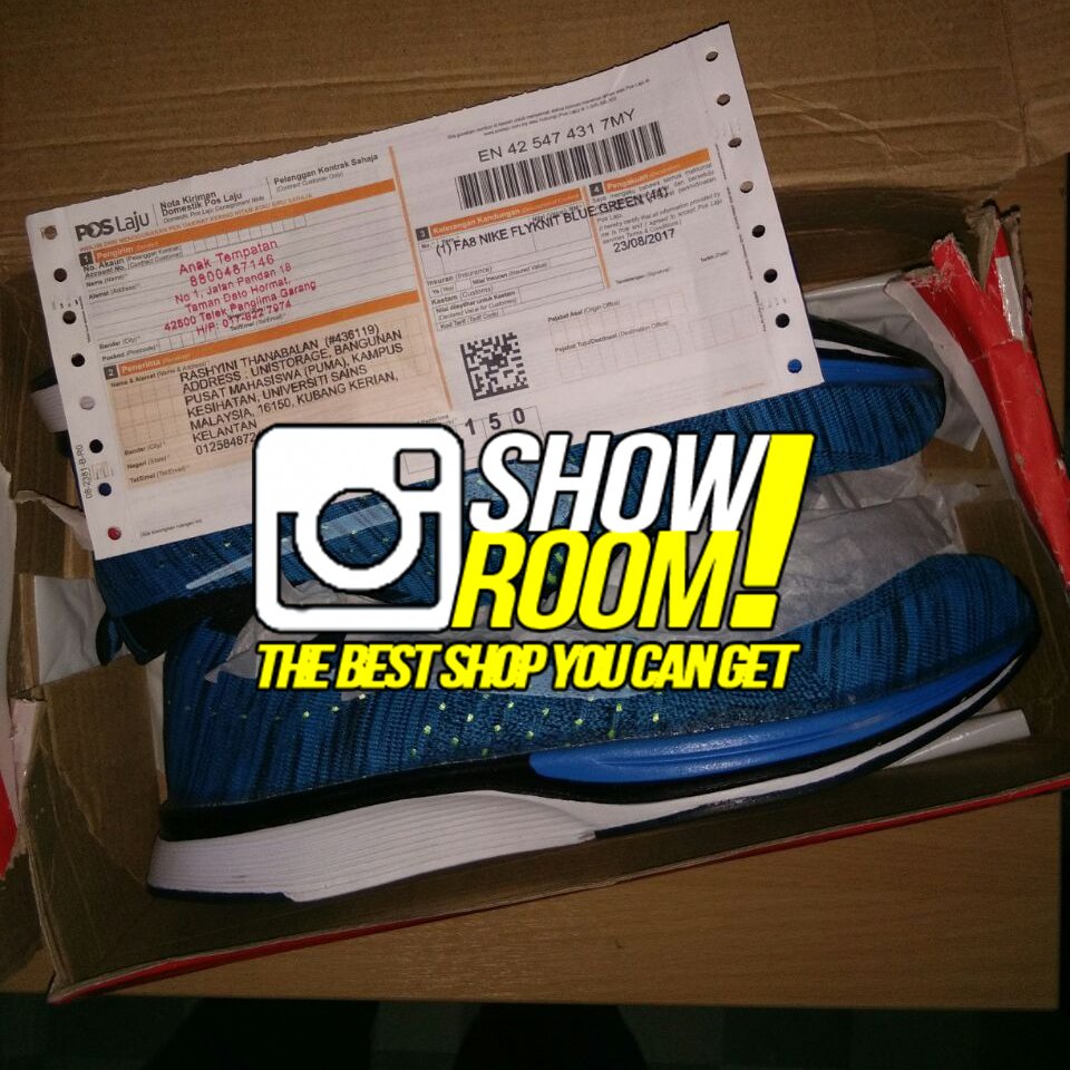 showroom_co's tweet photo. Thanks buyer! Tanpa korang, takde kami kat sini π€ #srcofeedback https://t.co/10sniCFiaF