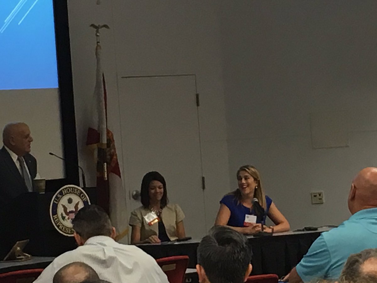 WandaLVasquez's tweet photo. @weVENTUREmlb @erica_lemp panelist at Congressman Posey Fed Contractong Conference SB  Resources available, mentoring programs are effective https://t.co/LvF9QL5n3H