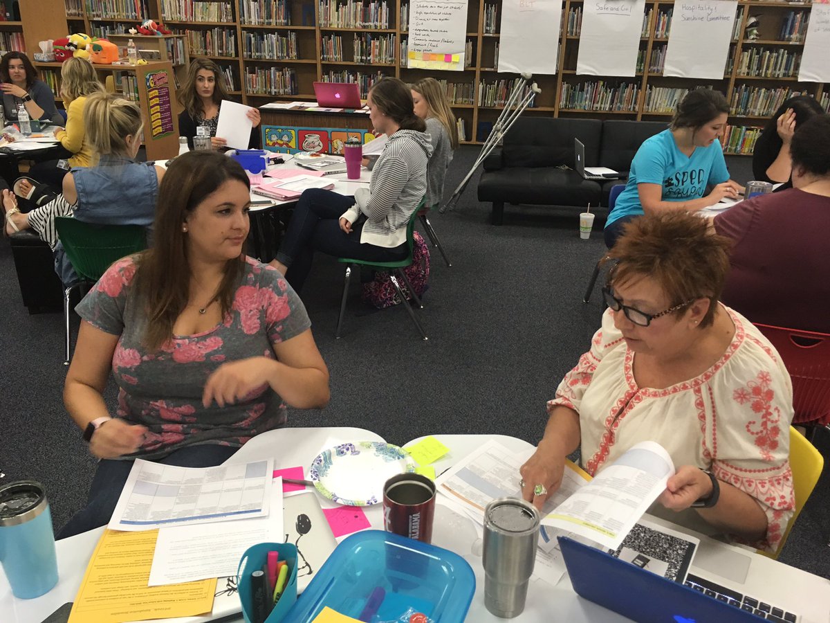 reneemarts's tweet photo. Digging deep into data and action planning @bbowenes #bbopride https://t.co/Xadt8ApdZV