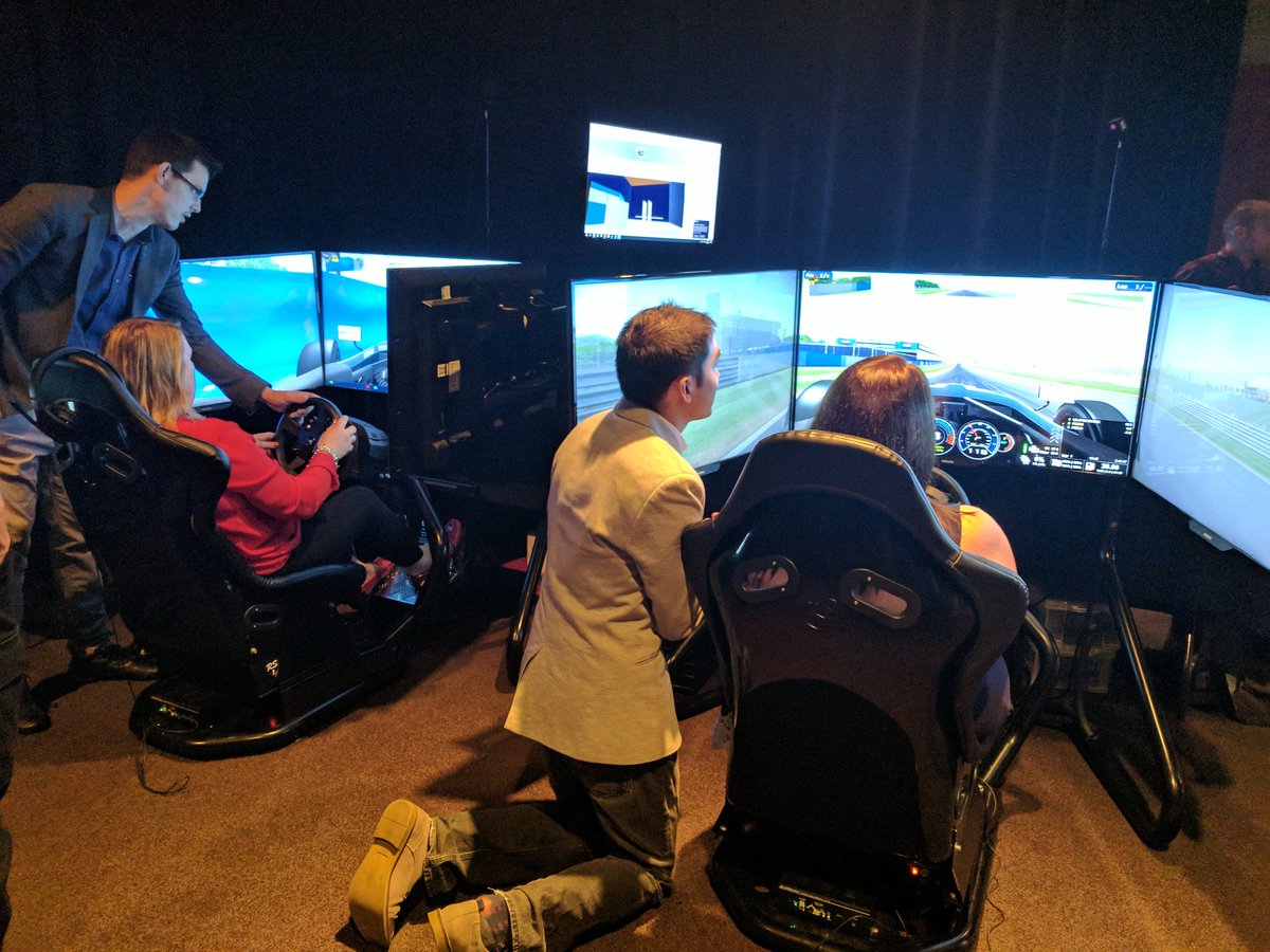 itr_hire's tweet photo. Our VR experience was a real crowd pleaser! #thinkitr https://t.co/jrTGtrOq5h