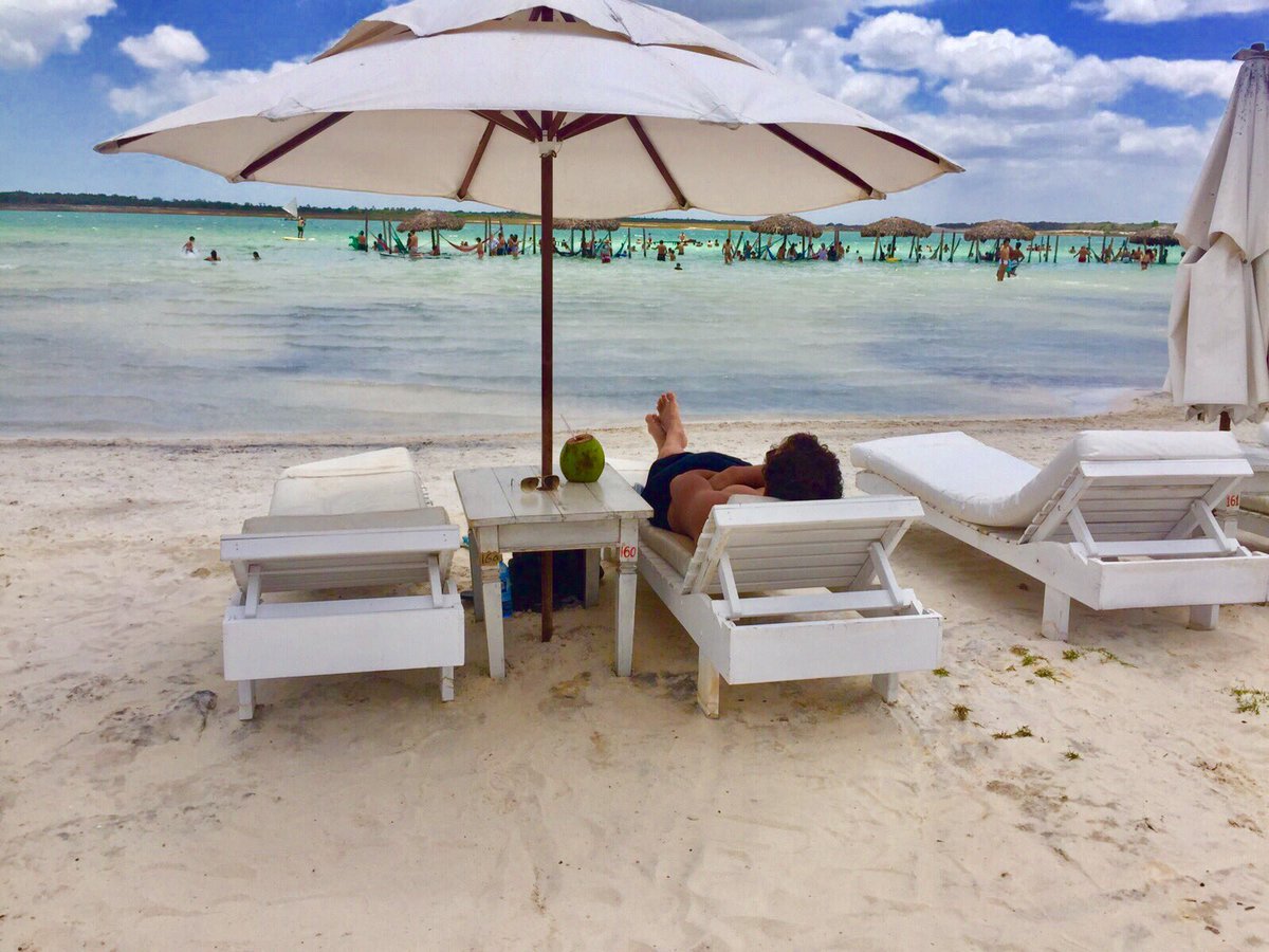 jeno_6's tweet photo. @audleytravel #mylittleknown breathtaking trip➡️crystal clear water, adventure, delicious food &amp; amazing dune sunsets➡️🇧🇷 jericoacara brazil https://t.co/Uq5WcQZyG5