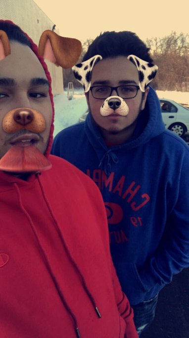 Happy birthday to my lil bro shit bouta be nuts tn @josecollantes_ https://t.co/P1xUnp78ks