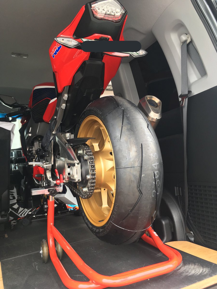 Tomo Sc77 マスターシリンダー Gopro タイヤ交換 フロントスタンド ウォーマー リミッター解除 カードの請求額がえらい事になってきてる