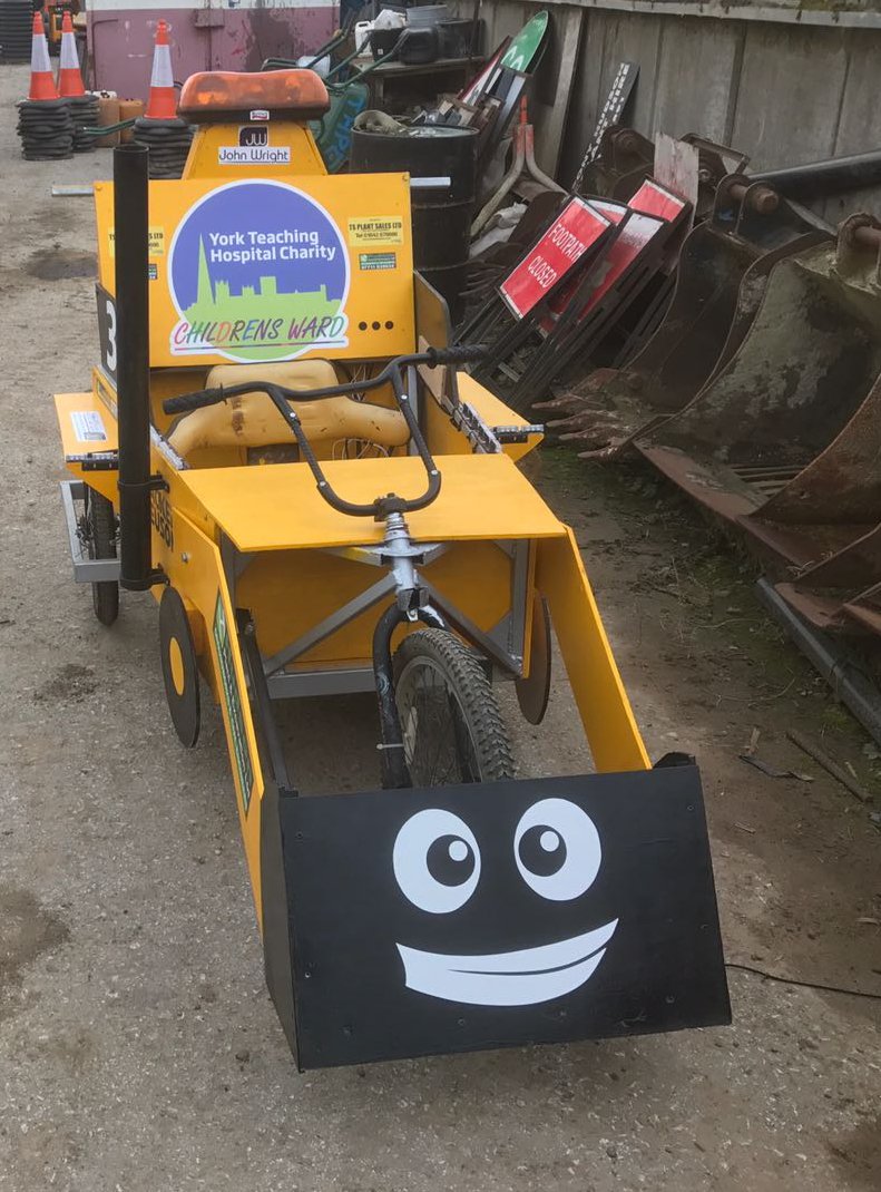 YSHospCharity's tweet photo. #Goodluck @thudson_e  for the @MicklegateRun in aid of the Children's Ward at #YorkHospital. Help them by donating https://t.co/tMLakTVObo https://t.co/CssTaEksPk