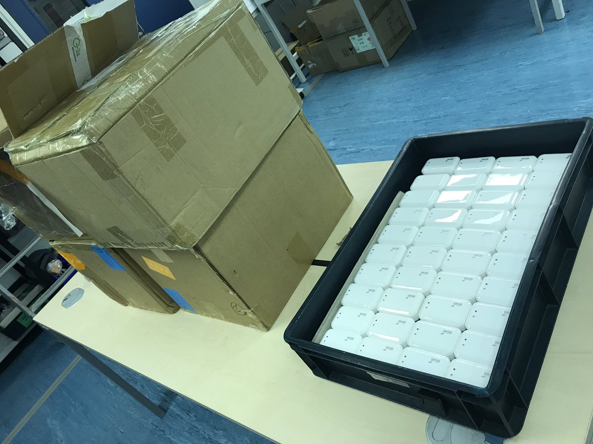 GCell_UK's tweet photo. Big order of #ibeacon getting ready to be shipped. https://t.co/YjE5yi9kcB