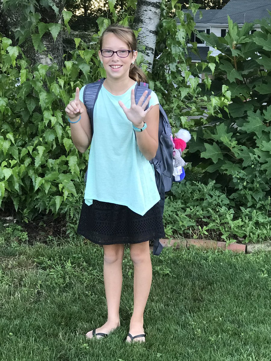 Mfskdg11's tweet photo. Ready for first day of Middle School!  @AllenMustangs #AMS https://t.co/MY31ZXEP1f