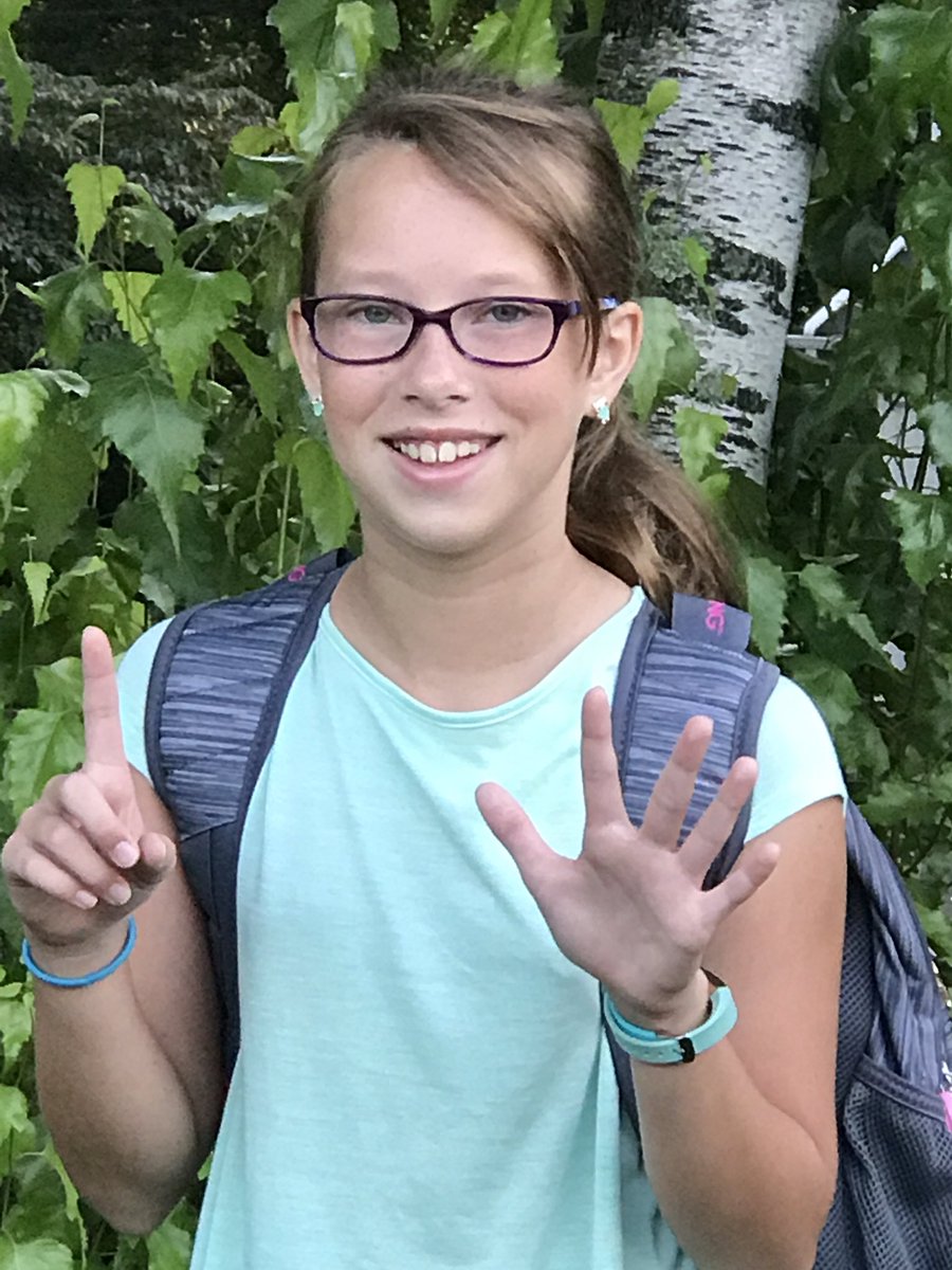 Mfskdg11's tweet photo. Ready for first day of Middle School!  @AllenMustangs #AMS https://t.co/MY31ZXEP1f