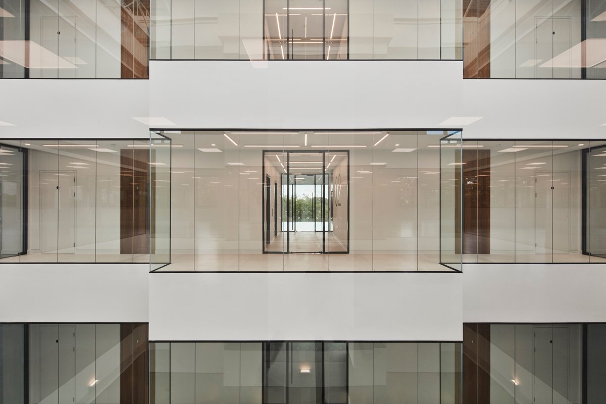 CoveBurgess's tweet photo. Completion of Voyager Place, £7m #office re-development for @ClearbellCap, with @mhollisllp @ClancyConsult @VerdeRecreo @deltalightuk https://t.co/UgsOVG1d9w