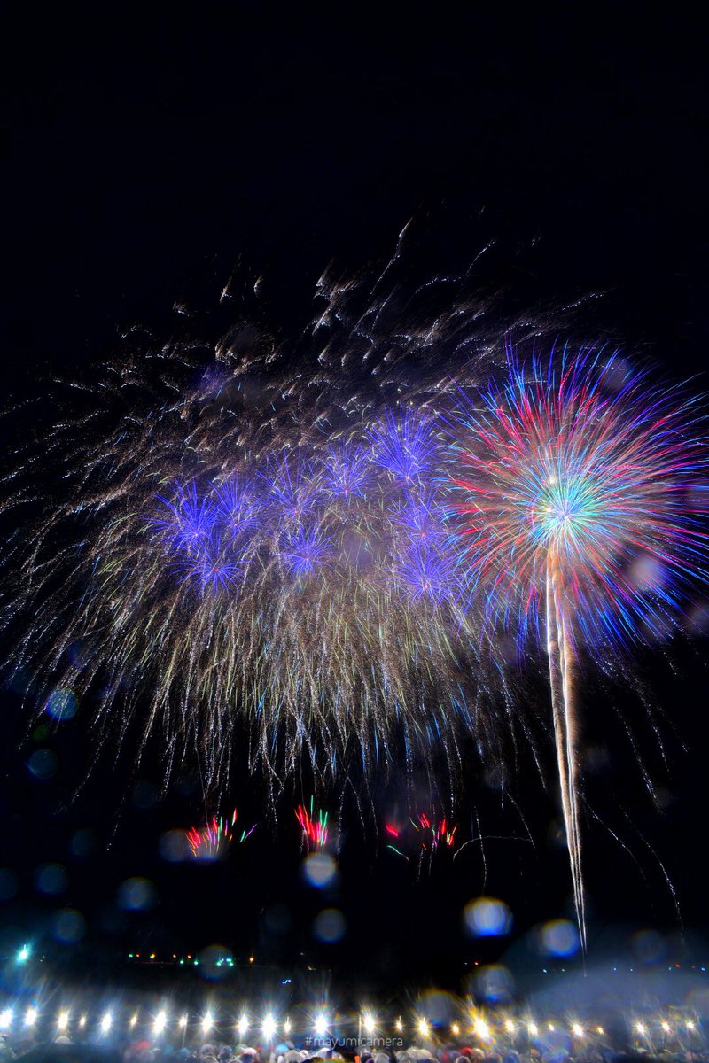 ひさみつまゆみ Pa Twitter これは塩川の花火大会 明日から学校の人頑張ってね 会津 花火 夏休み 雨の日ならではの花火が撮れて面白かったな Mayumicamera 福島撮影隊 T Co Llxkq6aaxh Twitter