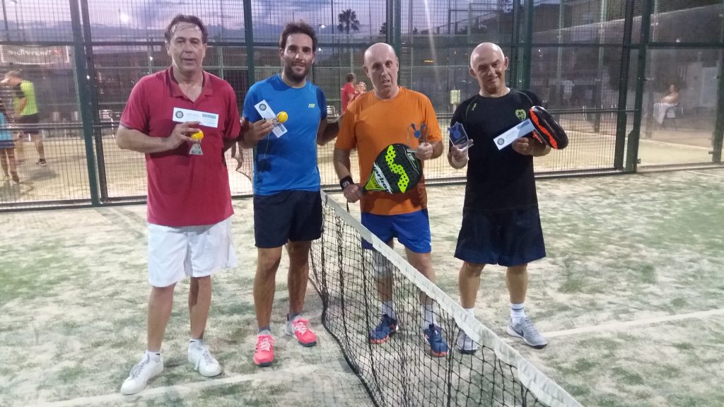 Resumen TORNEO DE VERANO 2017 - laterrazaclubdepadel.com/2017/08/23/res…