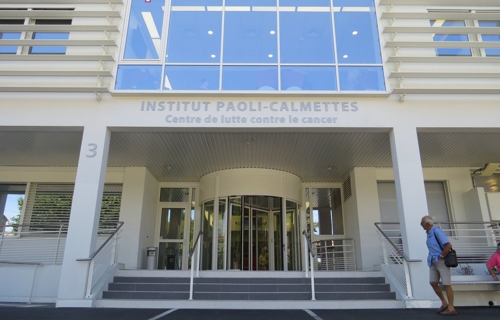 VIGIPHARM's tweet photo. Une appli pour renforcer le lien entre les patients et l'hôpital #exolis via @formaticsante https://t.co/bKZkdkaRAb #hcsmeufr https://t.co/om2HnPMNdO