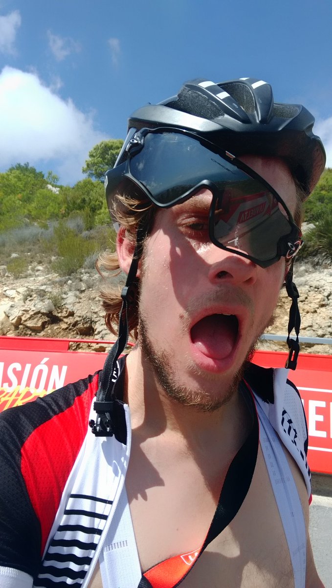 DH6dBWEWAAAMqLs?format=jpg