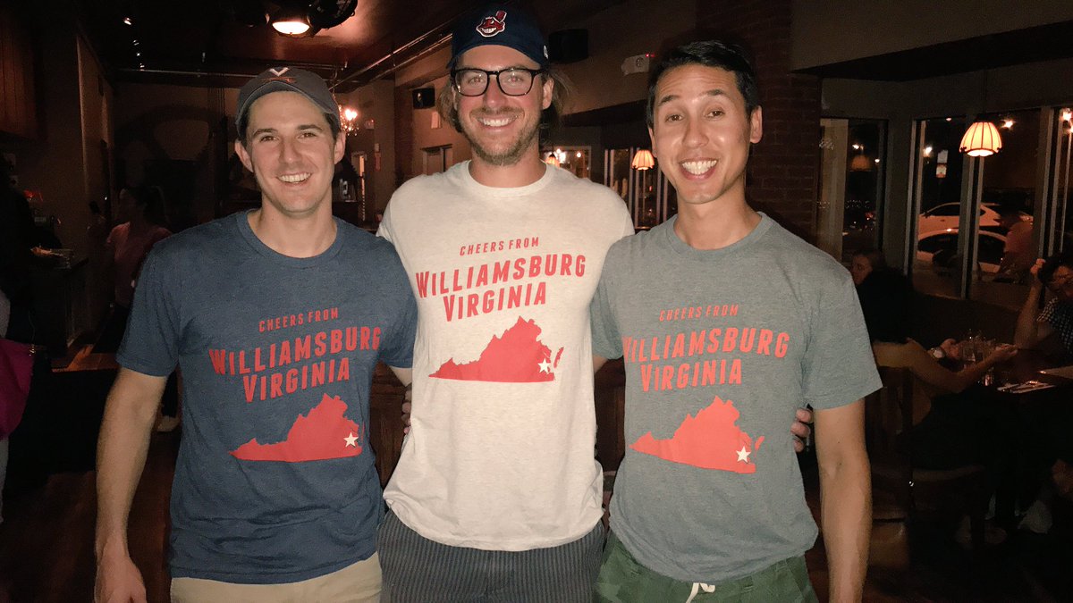 VirginiaBeerCo's tweet photo. Our thanks to @MeridianPint for hosting us last night for #DCBeerWeek, and to you #VAbeer fans who joined us for #DCBW2017 beers & cheers! 🍻 https://t.co/IdweTexTeg